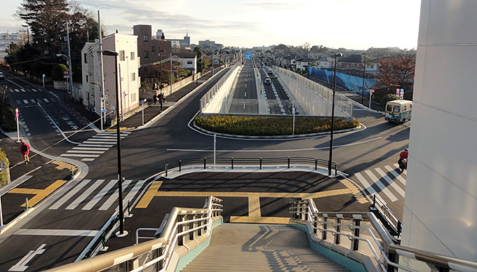 道路詳細修正設計及び電線共同溝詳細修正設計(西東京3・2・6Ｉ期区間) 他