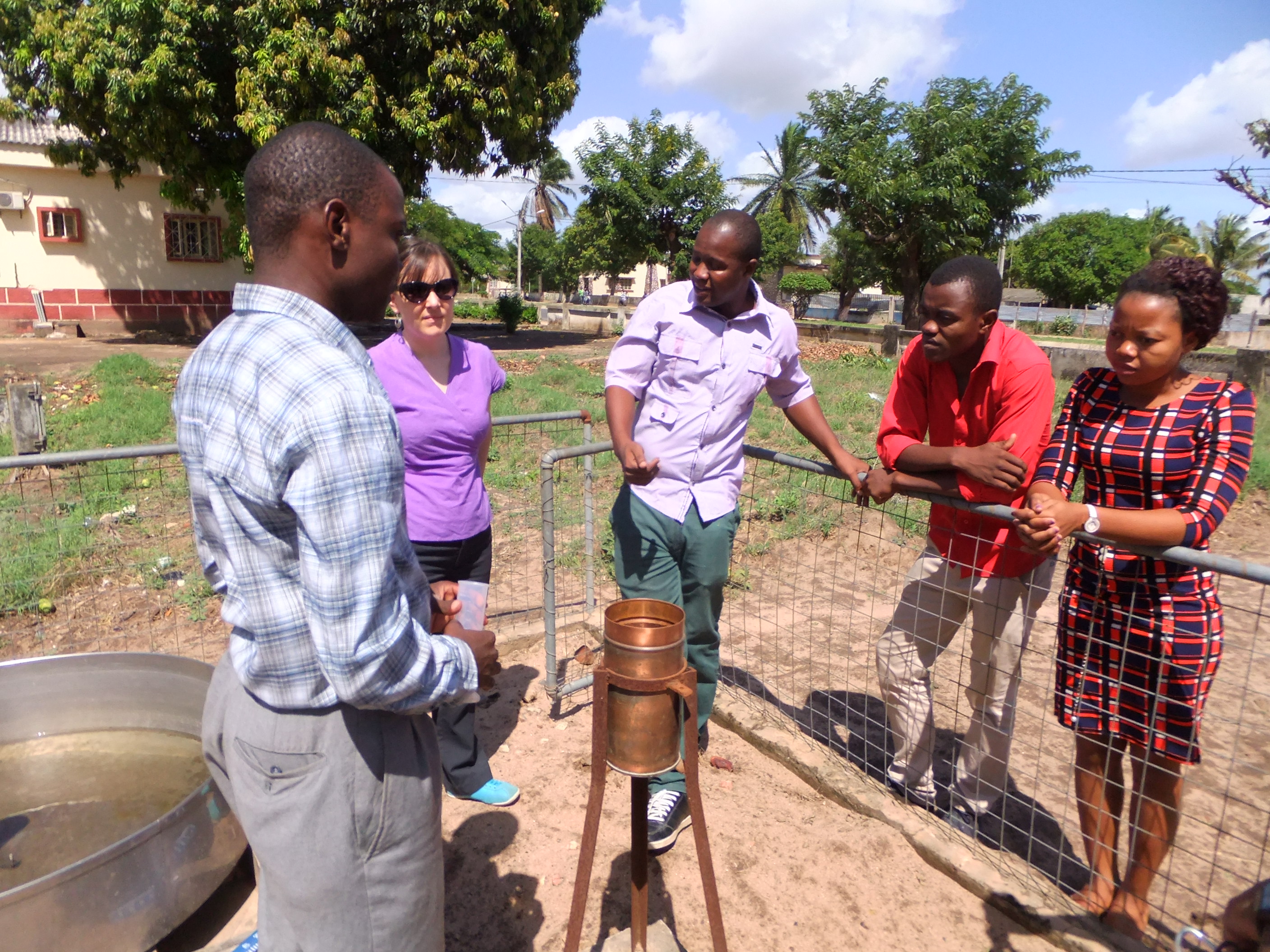 防災プロジェクトでの水文観測(モザンビーク)