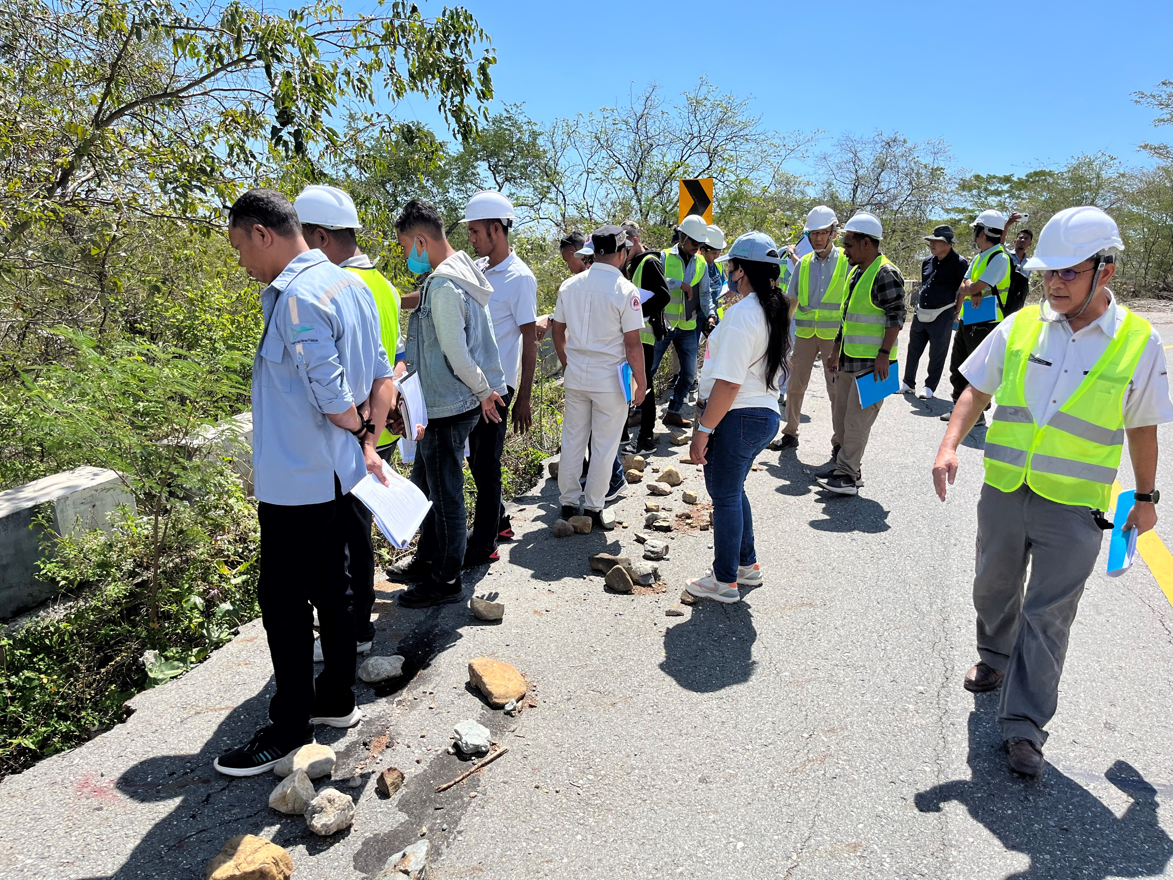道路局職員を対象とした道路災害に関する現地ワークショップ（東ティモール）